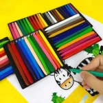 12 Pcs Plastic Crayons Set - Image 2