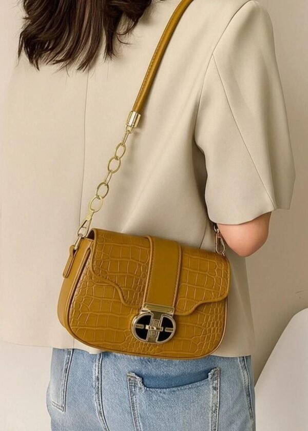 Black Croc Texture Crossbody Bag with Chain Strap - Women Saddle Bag