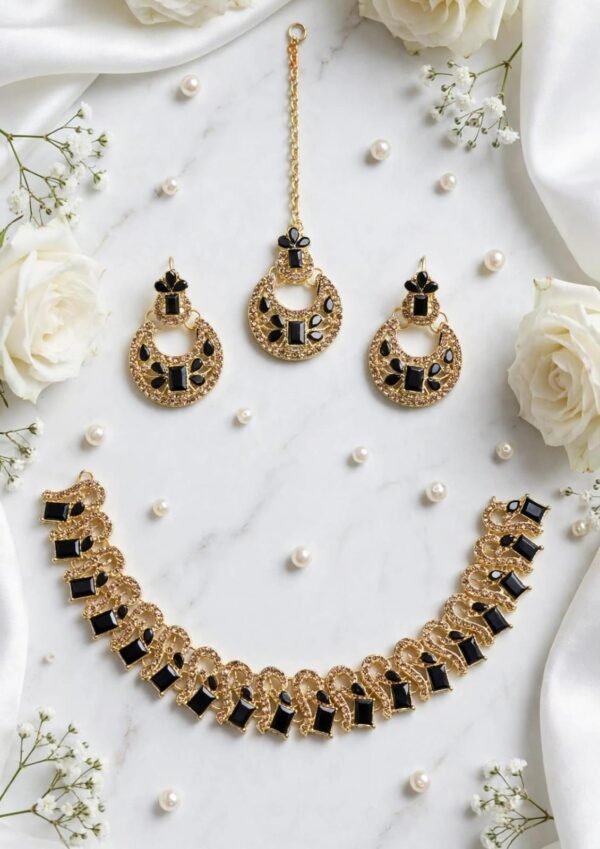 Zircon Necklace Set with Earrings and Teeka - Rectangular Stone Design