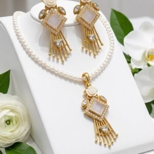Turkish Locket Earring Studs Antique Golden – Al-Atabah PK