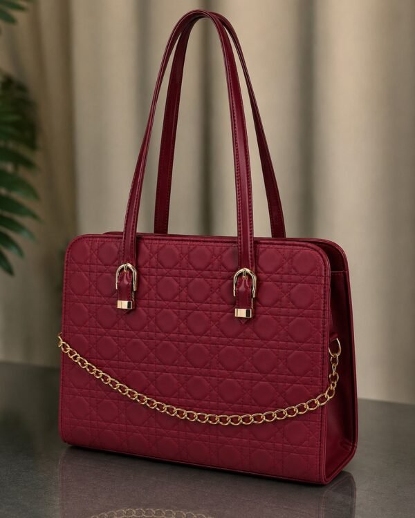 Quilted Chain Tote Bag for Women in Dove Grey - women hand bags in Pakistan at Al-Atabah PK