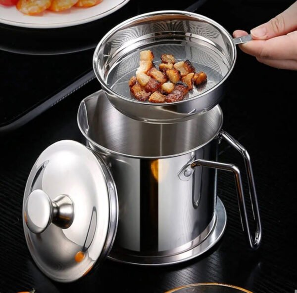 Kitchen Oil filter Pot 1.4 liter - Best Price in Pakistan