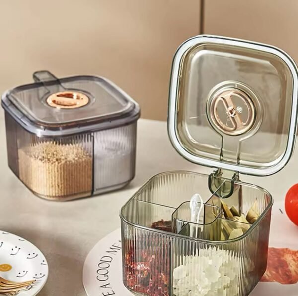 kitchen-spice-box-4-compartments-clear-seasoning-box-with-lid-and-serving-spoons-2