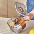 kitchen-spice-box-4-compartments-clear-seasoning-box-with-lid-and-serving-spoons-5