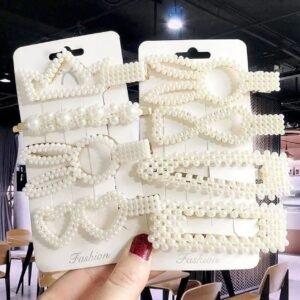 Korean Hair Clip Barrettes For Women RANDOM DESIGNS Fashion Simple Girl Pearl Geometric Side Clip Headwear Hair Accessor