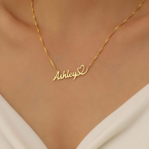 Love Heart Necklace - Gold-Plated Fashion Jewelry