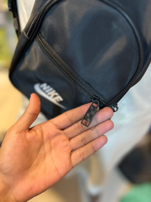 Latest Shoulder bag premium quality