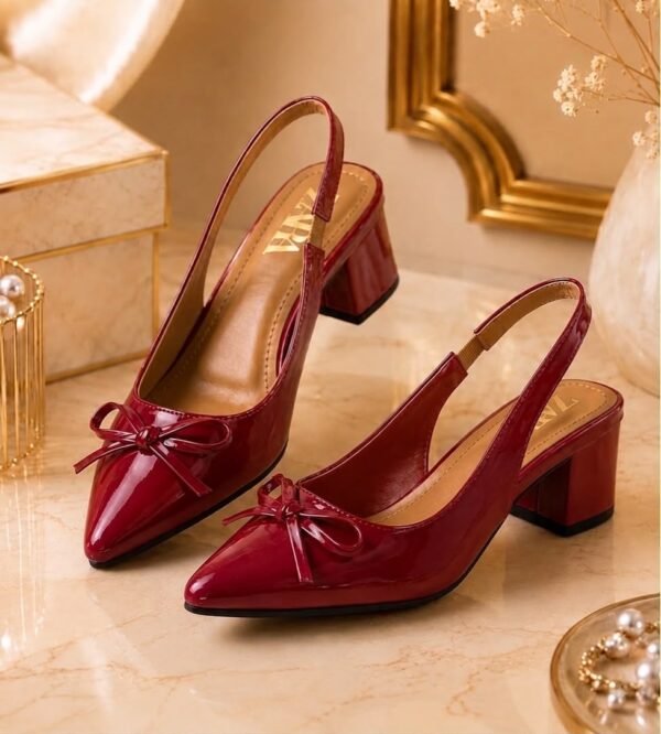 Women's Bow Slingback Block Heels - Patent Pointed Toe Heels - photo 2