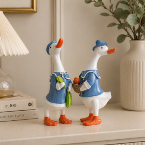 2-Piece Decorative Figurine