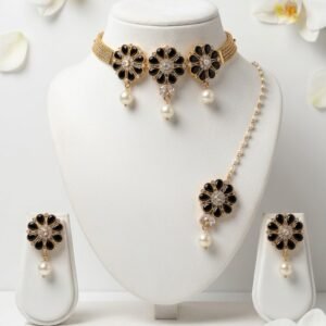 Zarcon AD Necklace & Earrings Set – picture 1 – Al-Atabah PK
